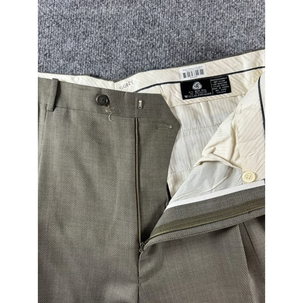 Mens Dress Pants 34x30 Gray Wool Blend Pleated Professional Career Straight Leg